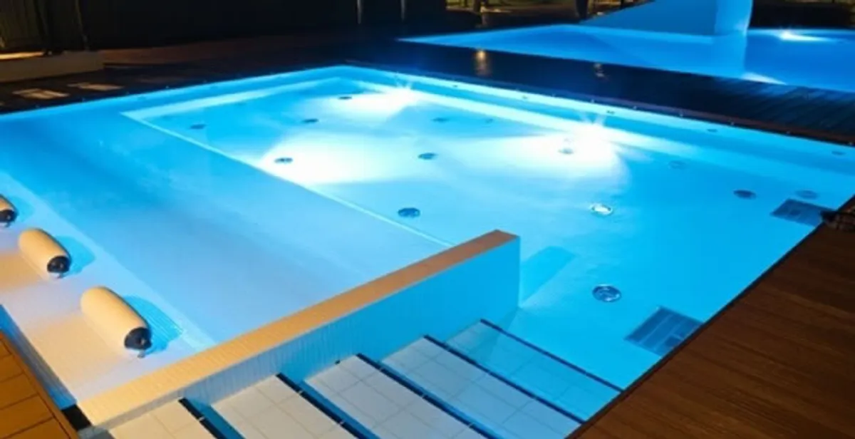 pool light installation and repair services providing modern illuminated pool lighting in Las Vegas, NV